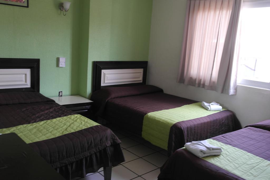 Hotel El Roble Tuxtla Gutiérrez Exterior foto
